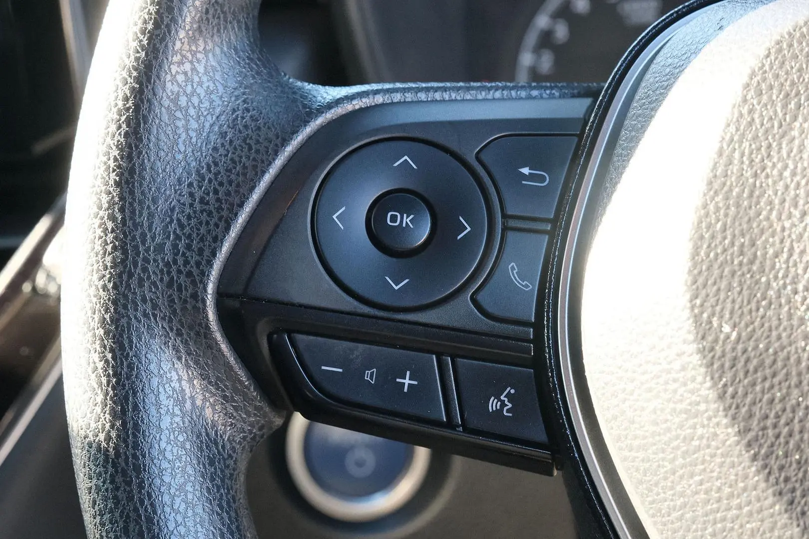 2021 Toyota Corolla Gallery Image 15