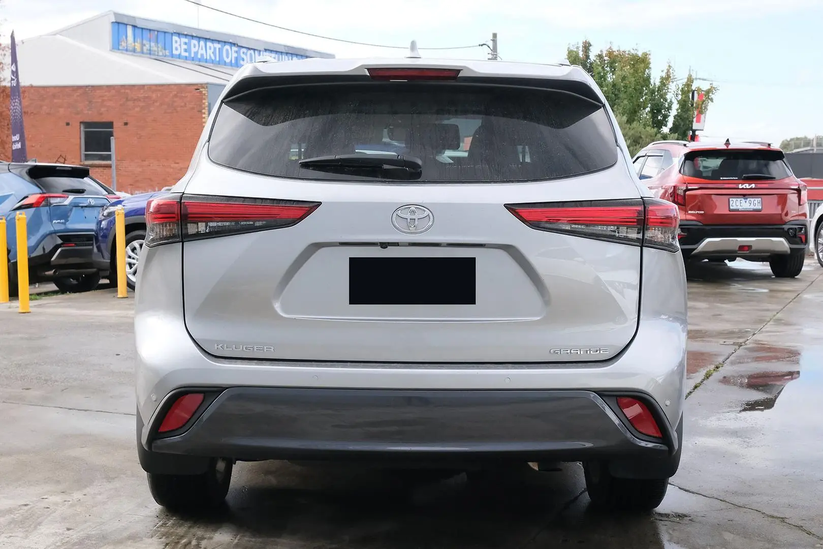 2023 Toyota Kluger Gallery Image 4