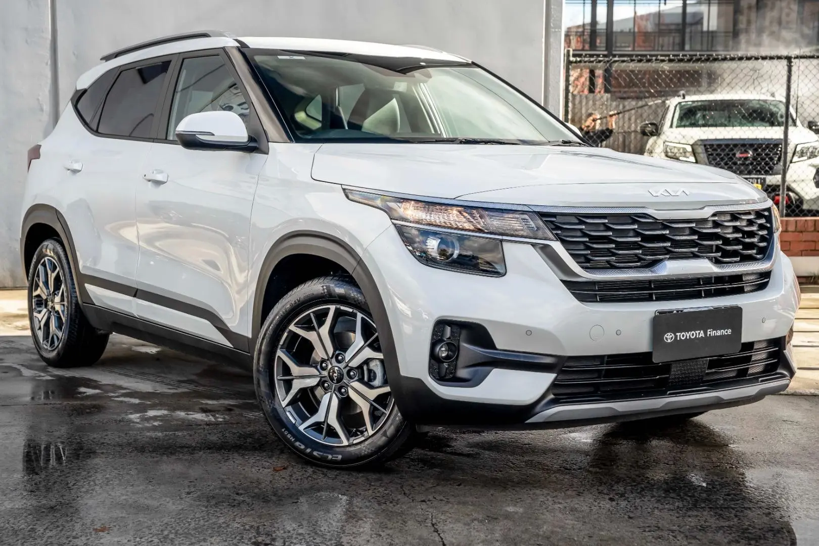 2022 Kia Seltos Gallery Image 1