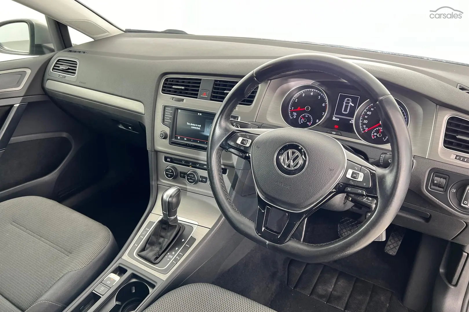 2016 Volkswagen Golf Image 12