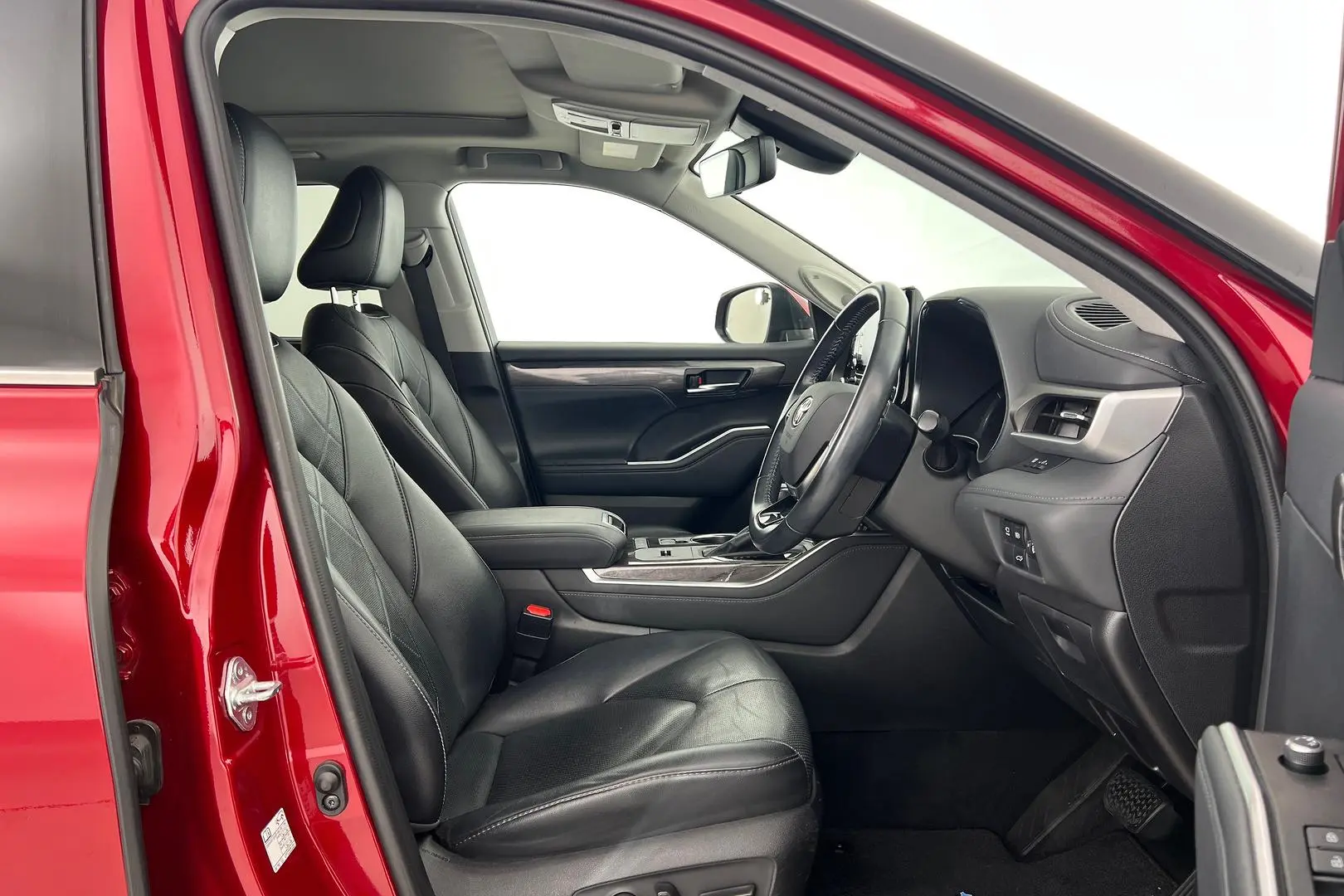 2021 Toyota Kluger Gallery Image 11