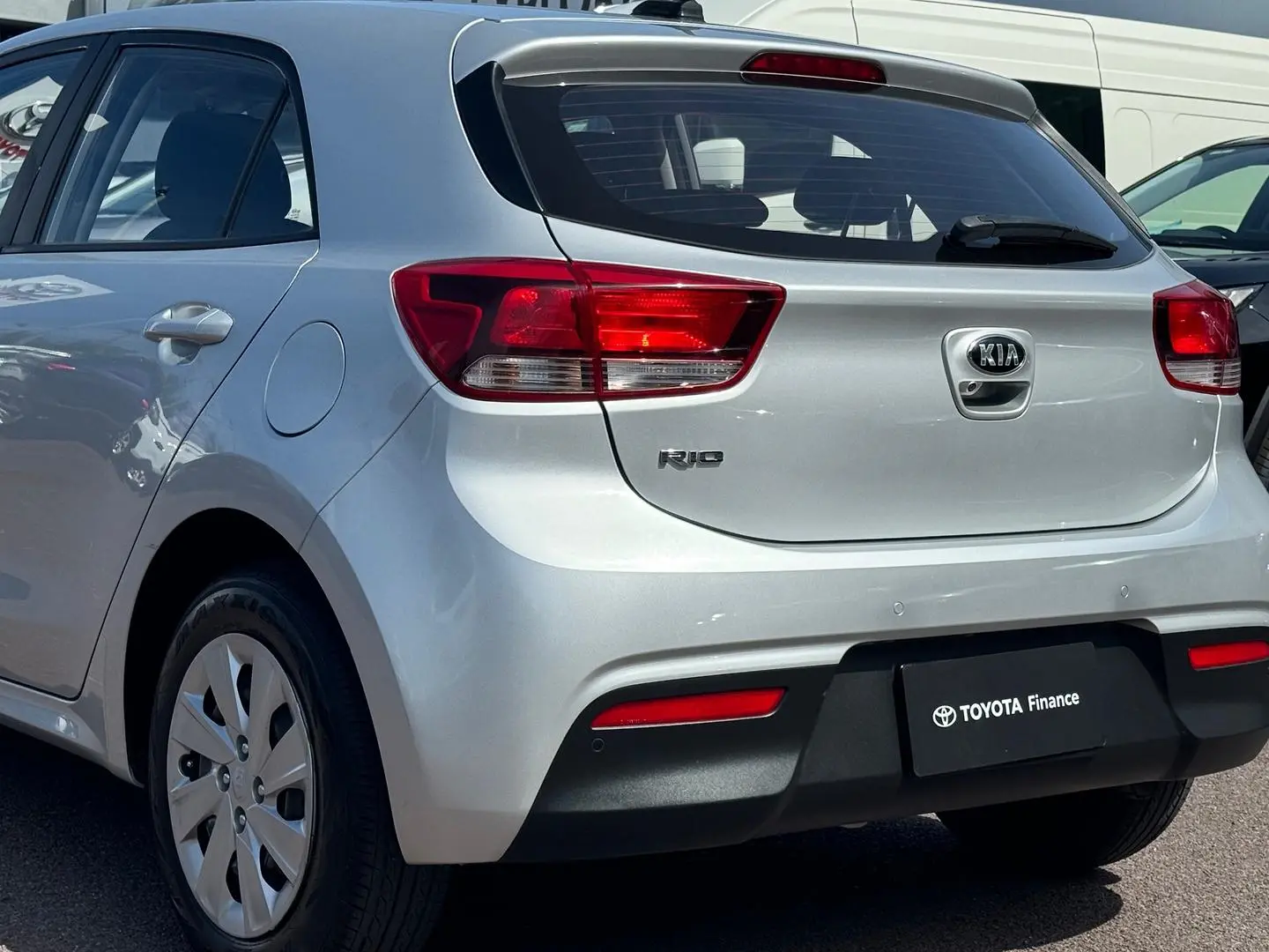 2018 Kia Rio Image 8