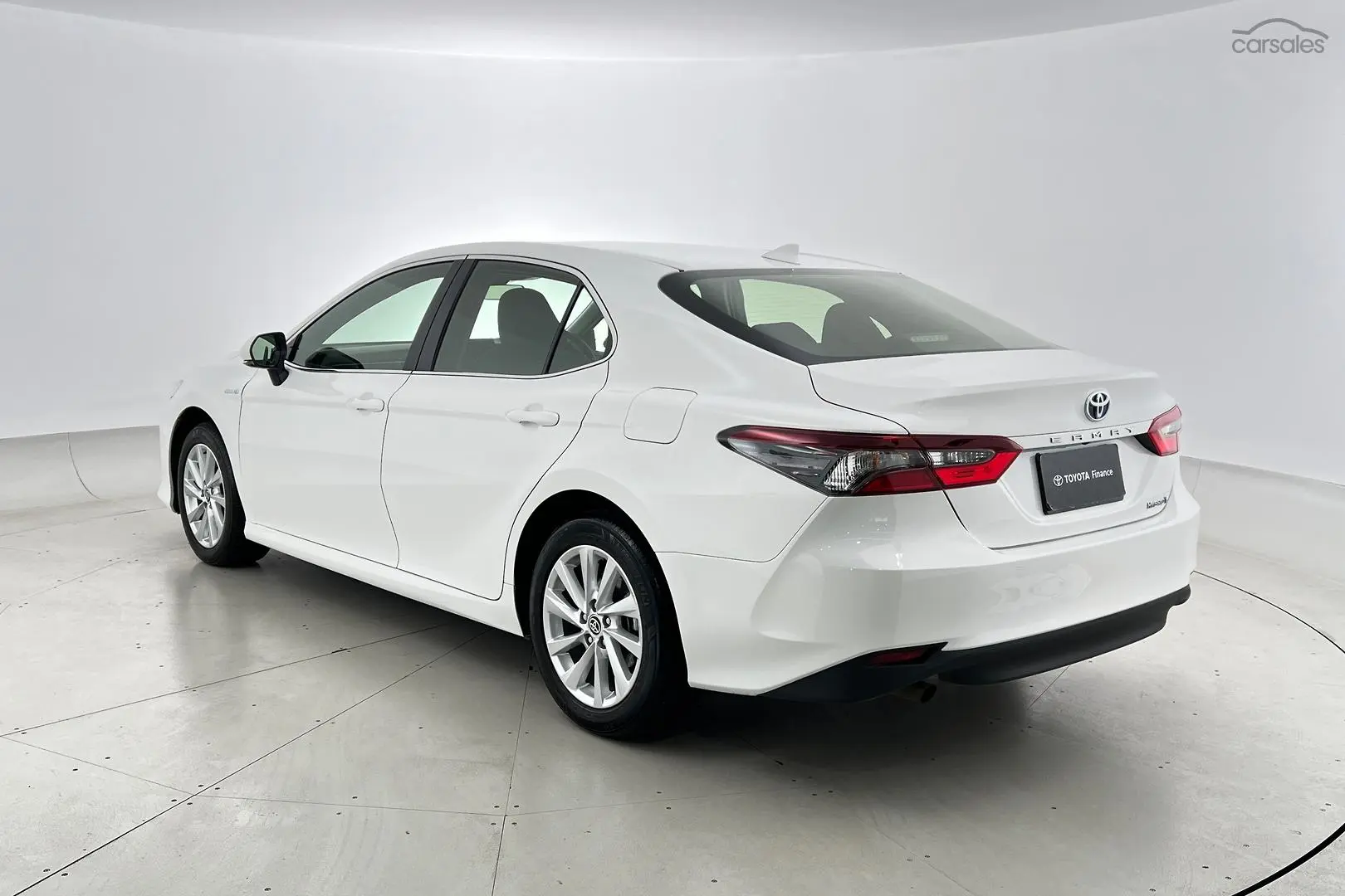 2023 Toyota Camry Image 9