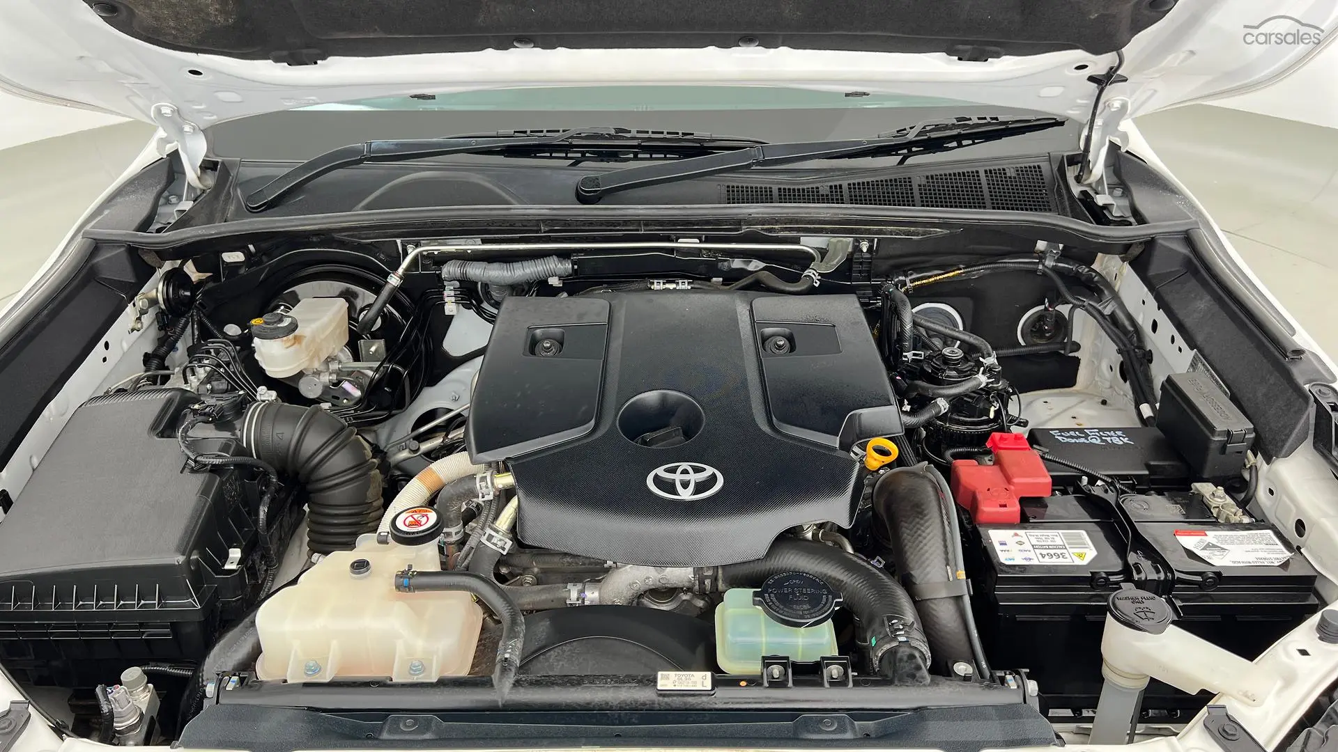 2019 Toyota Hilux Image 25