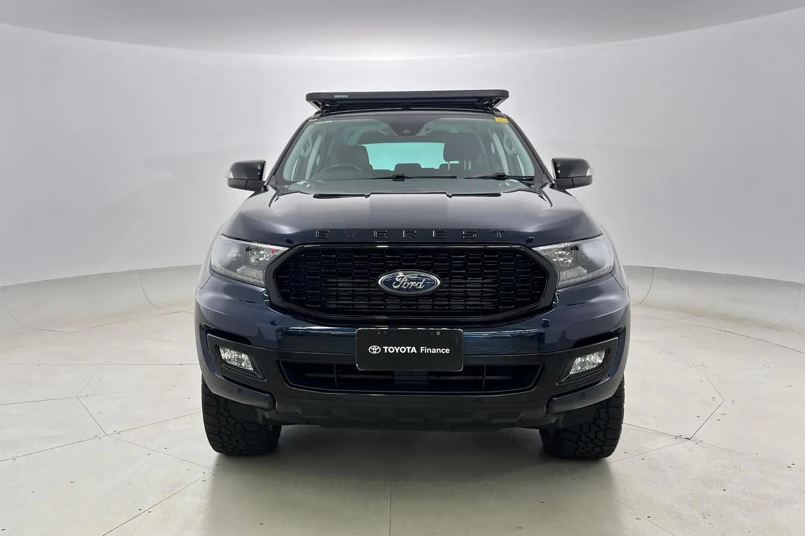 2020 Ford Everest Gallery Image 9