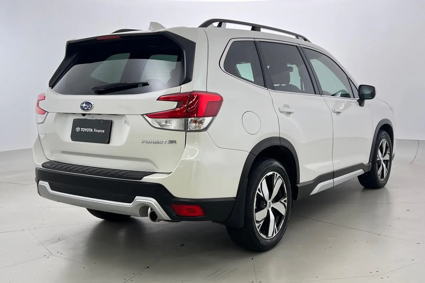 2020 Subaru Forester Gallery Image 4