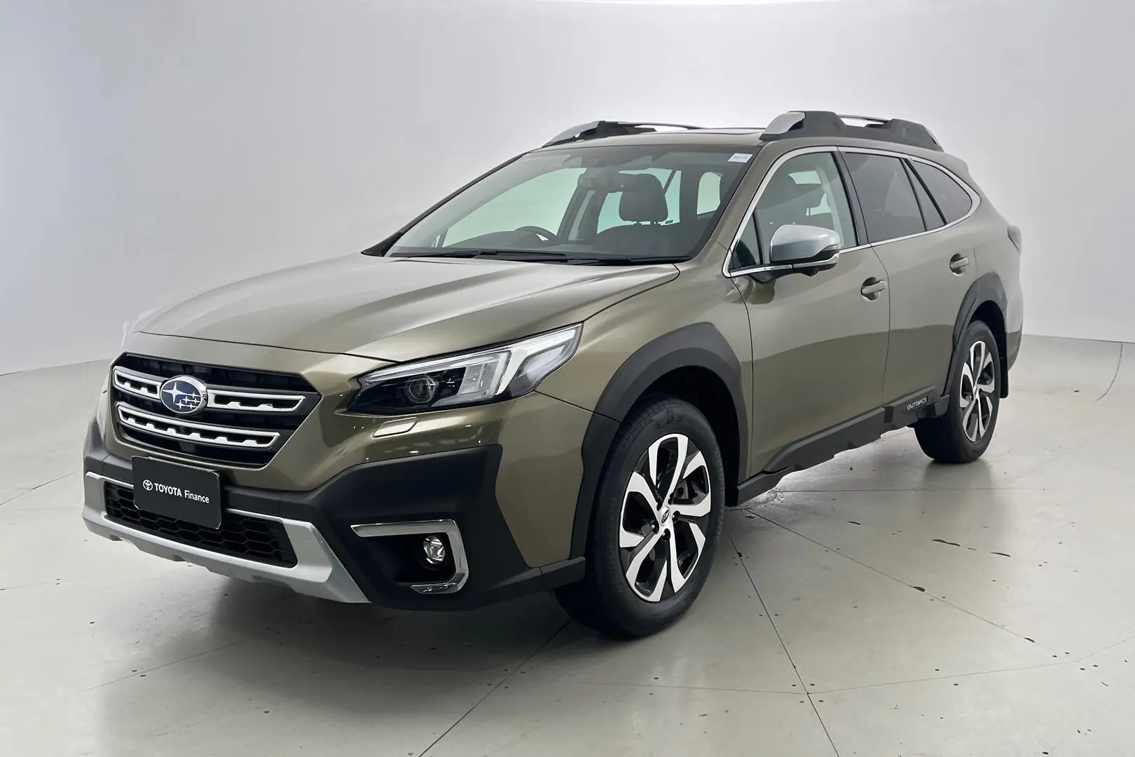 2021 Subaru Outback Gallery Image 2