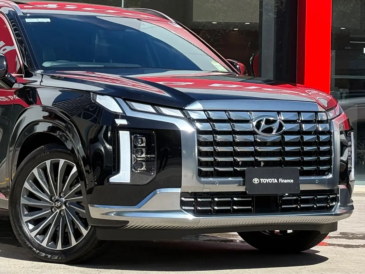 2023 Hyundai Palisade Gallery Image 5