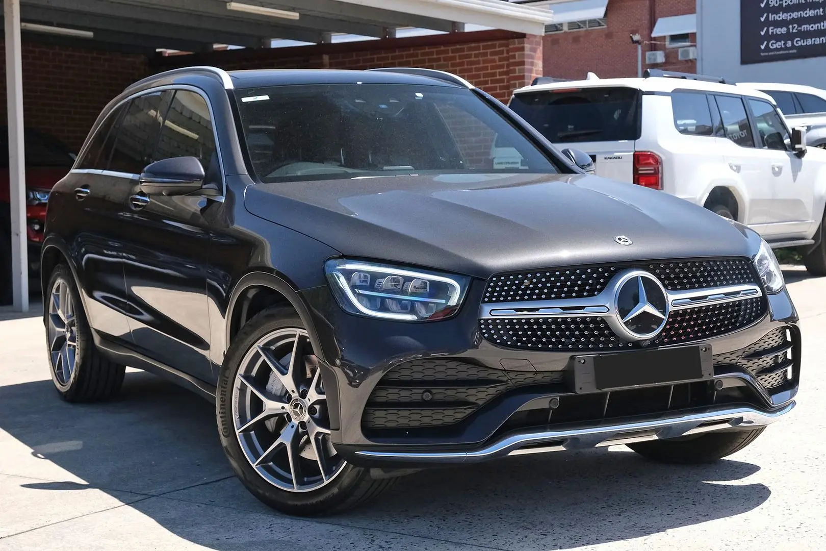 2020 Mercedes-Benz Glc-Class Gallery Image 1