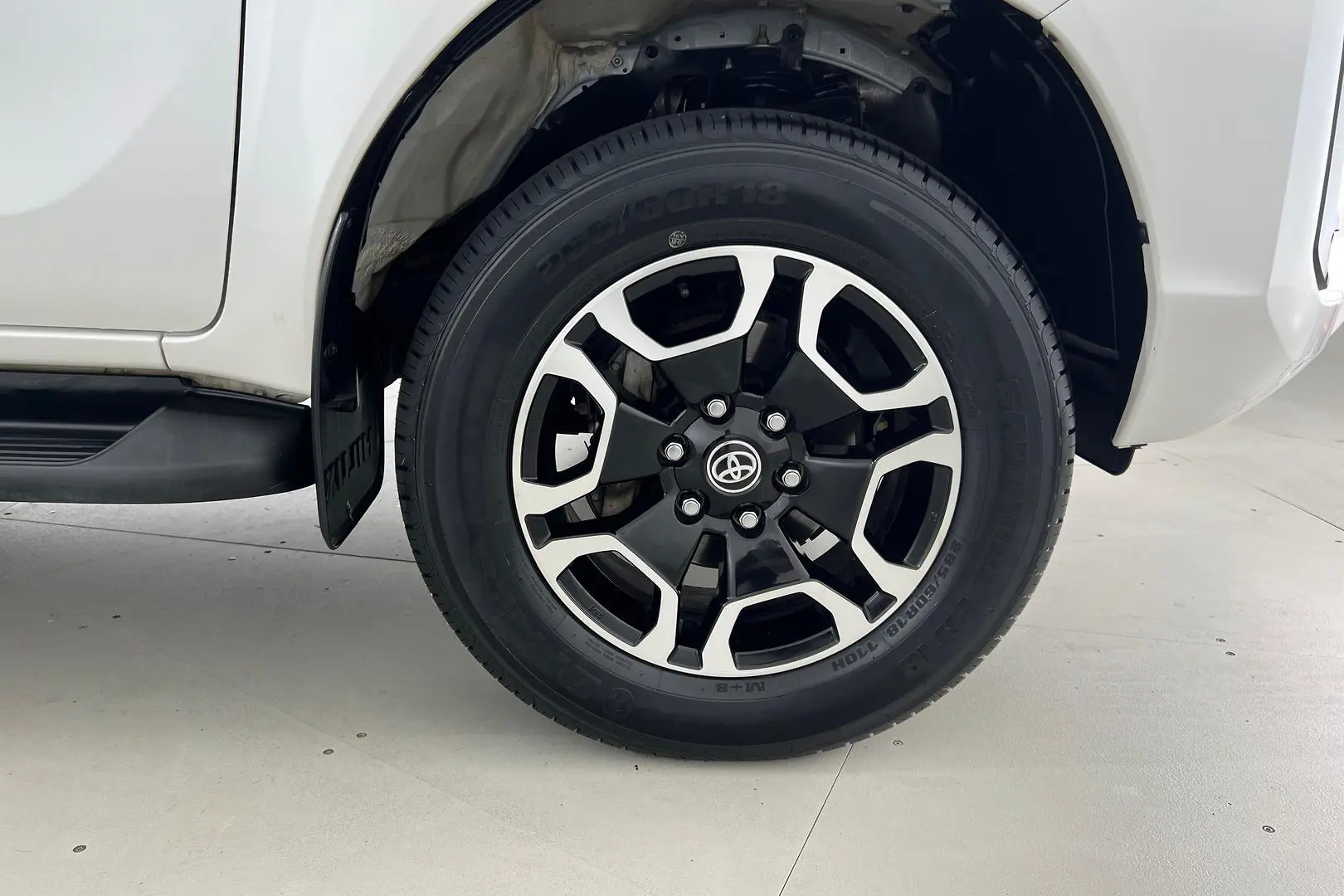 2022 Toyota Hilux Gallery Image 21
