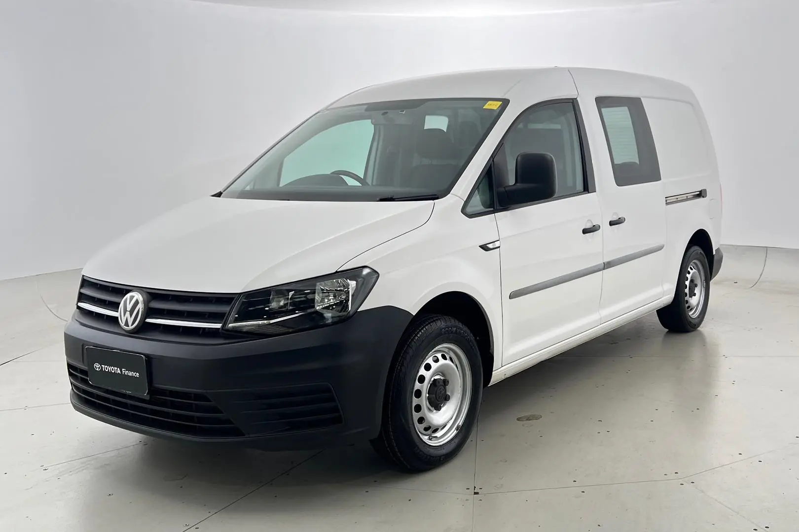 2018 Volkswagen Caddy Gallery Image 9