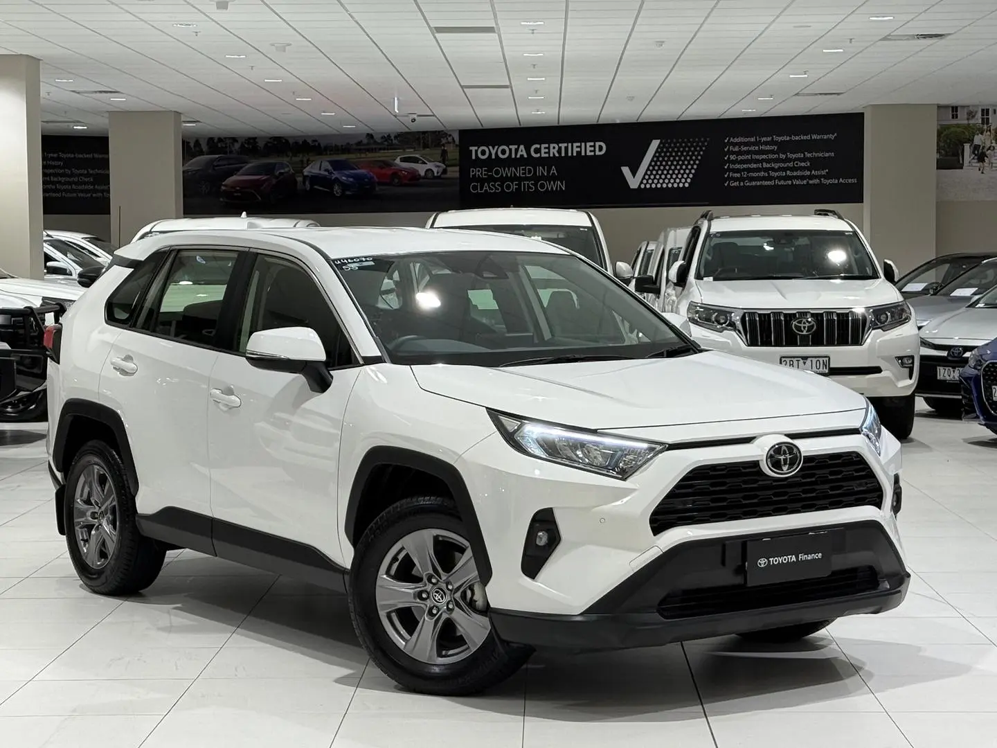 2024 Toyota Rav4 Gallery Image 1