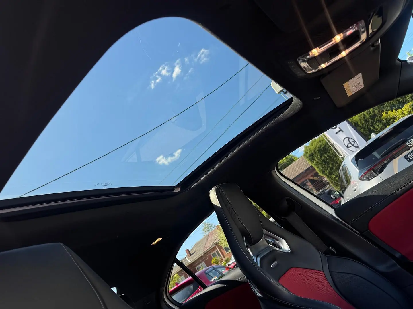 2021 Mercedes-Benz A-Class Gallery Image 14