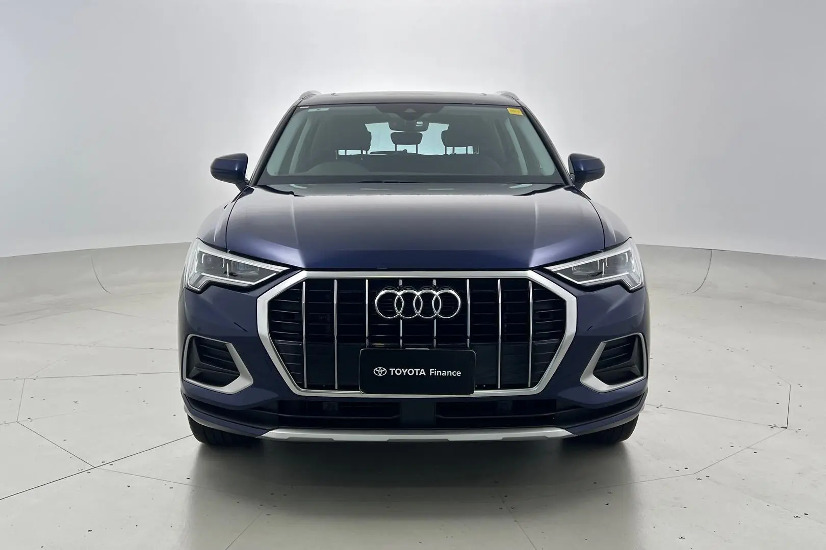 2021 Audi Q3 Gallery Image 10