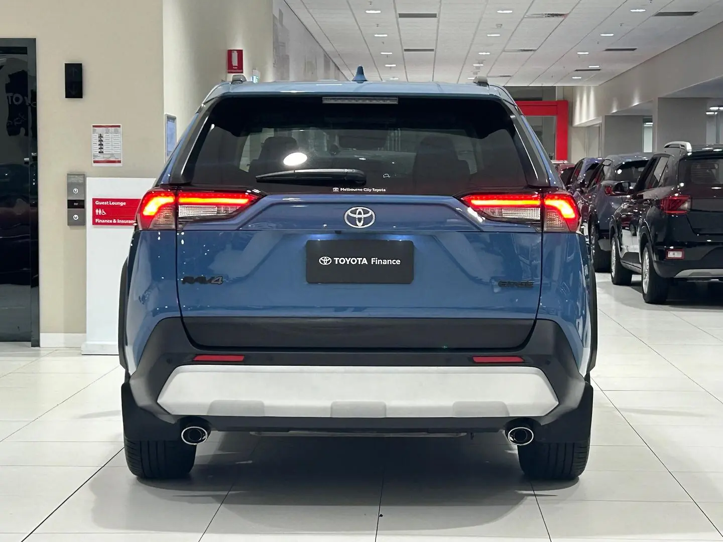 2024 Toyota RAV4 Gallery Image 8
