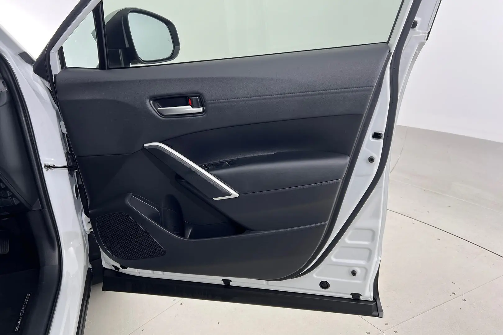2022 Toyota Corolla Cross Gallery Image 10