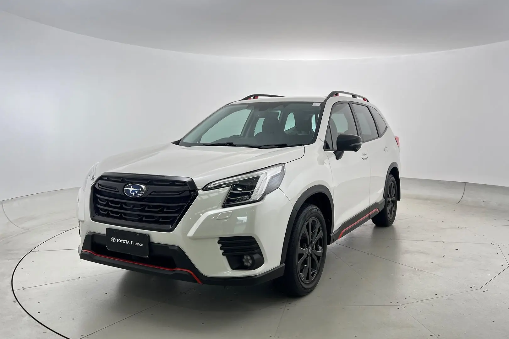 2023 Subaru Forester Gallery Image 2