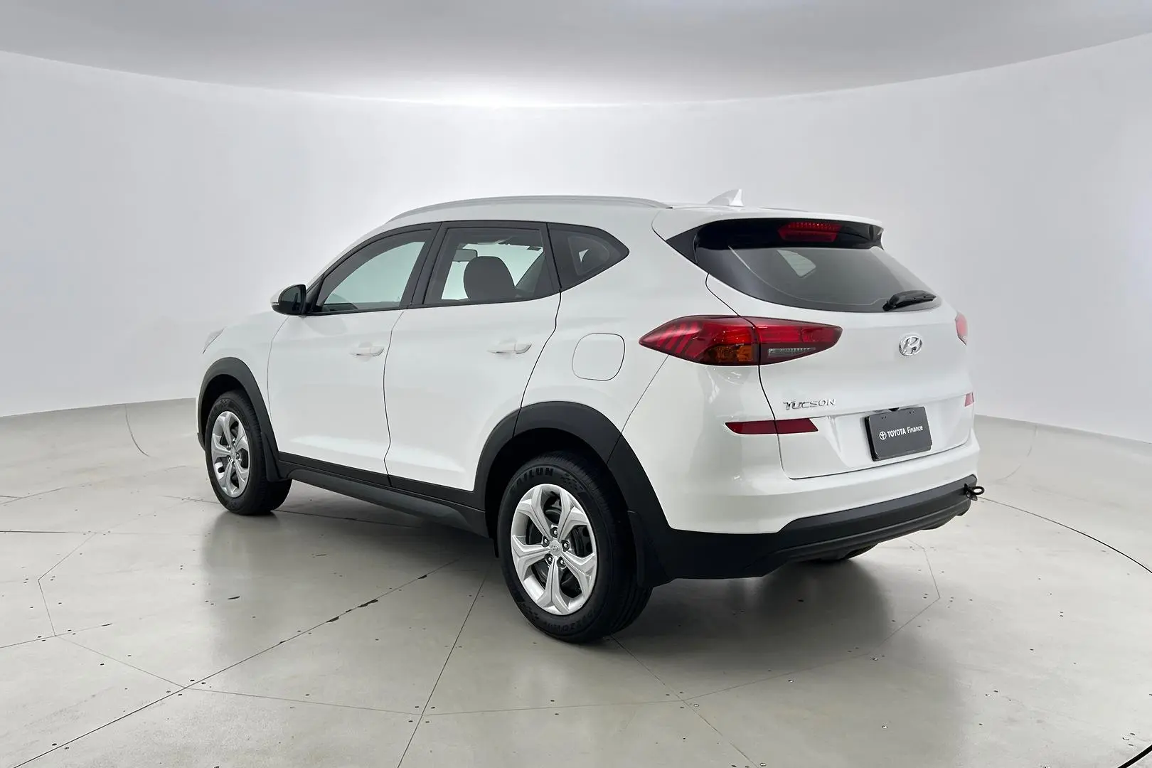 2018 Hyundai Tucson Gallery Image 2