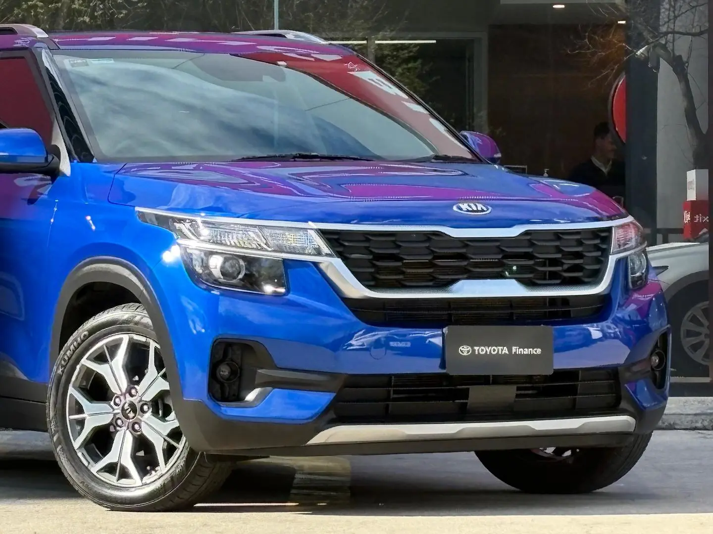 2021 Kia Seltos Gallery Image 3