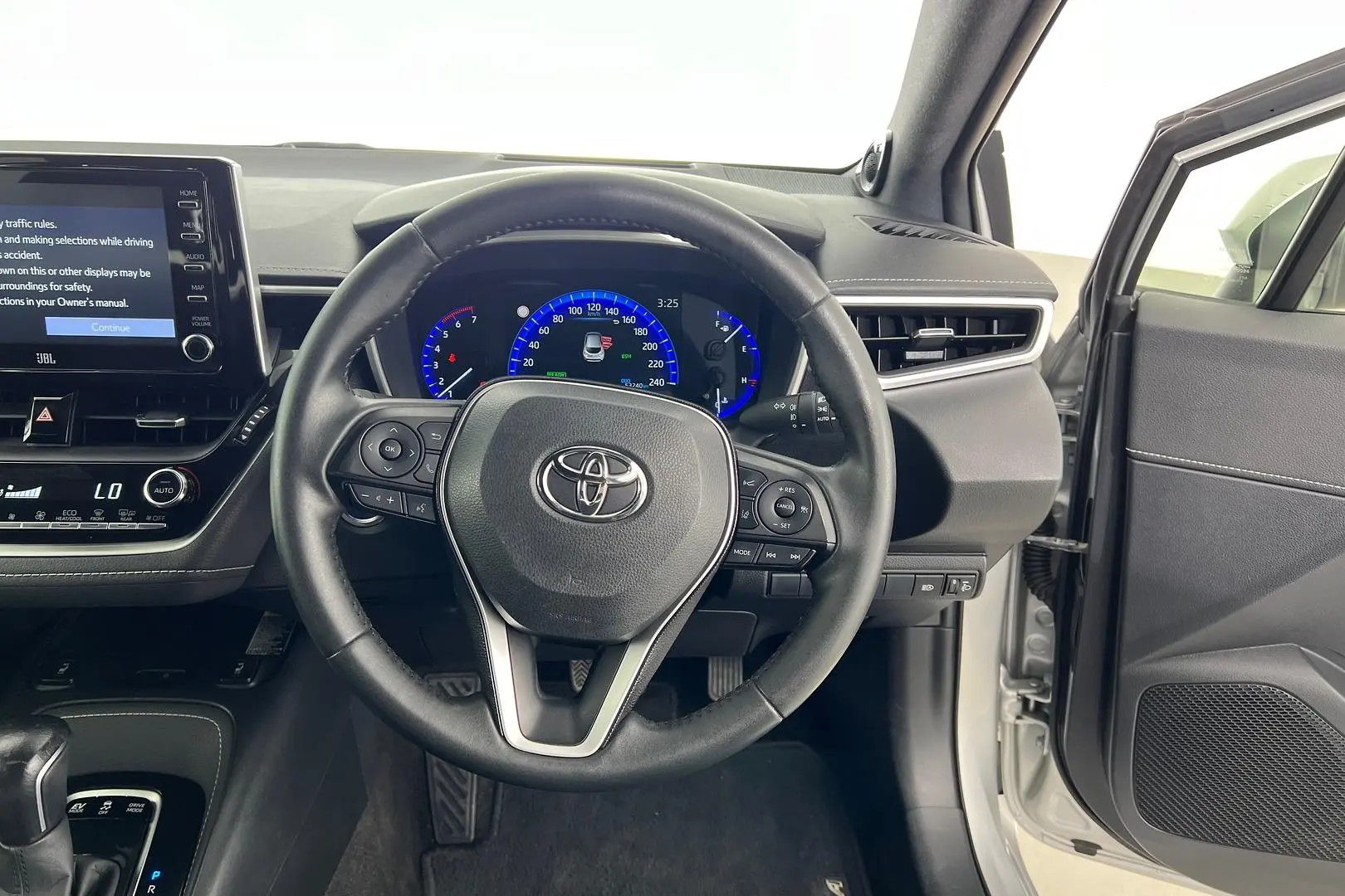 2019 Toyota Corolla Gallery Image 17