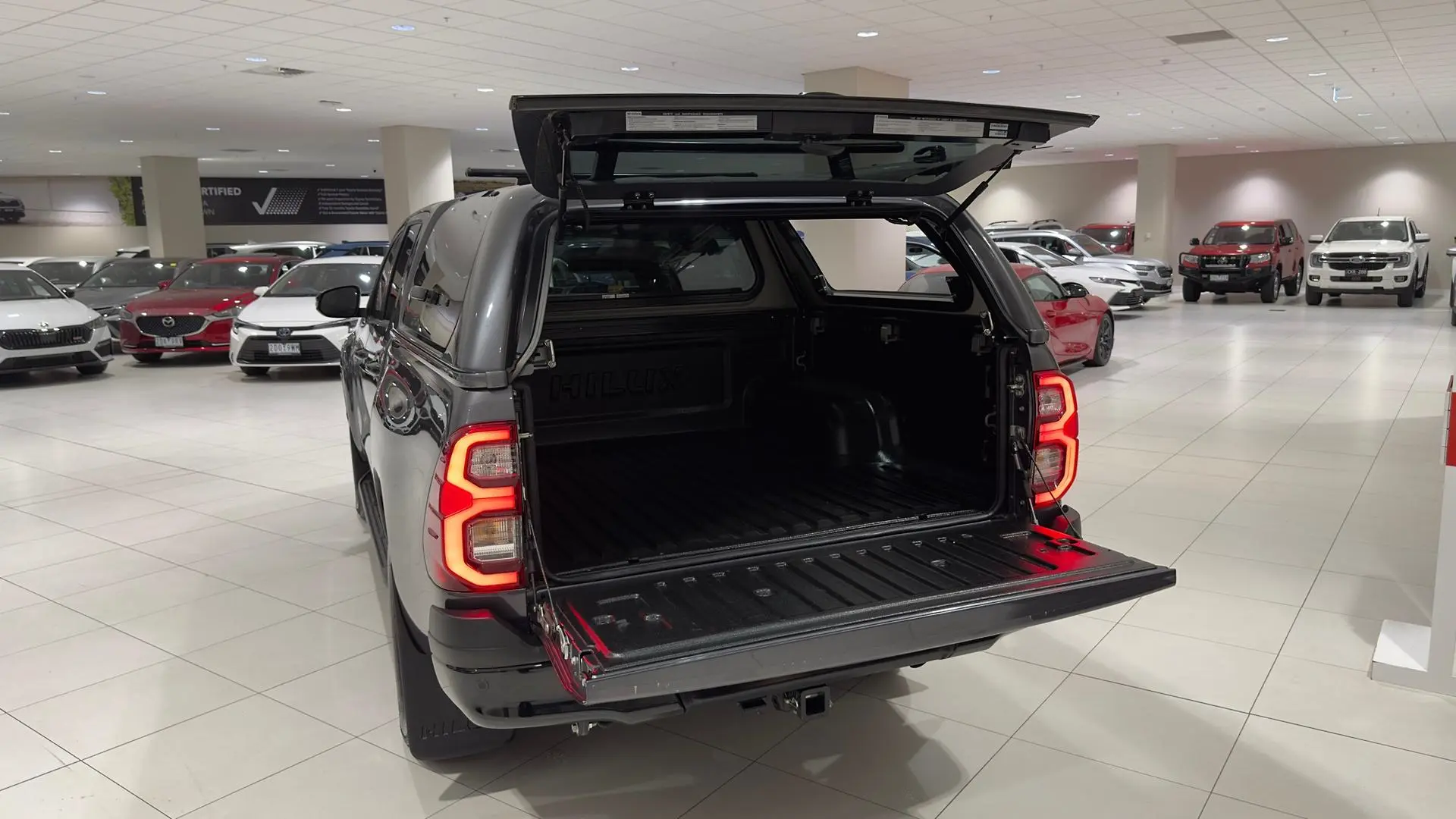 2024 Toyota Hilux Gallery Image 24