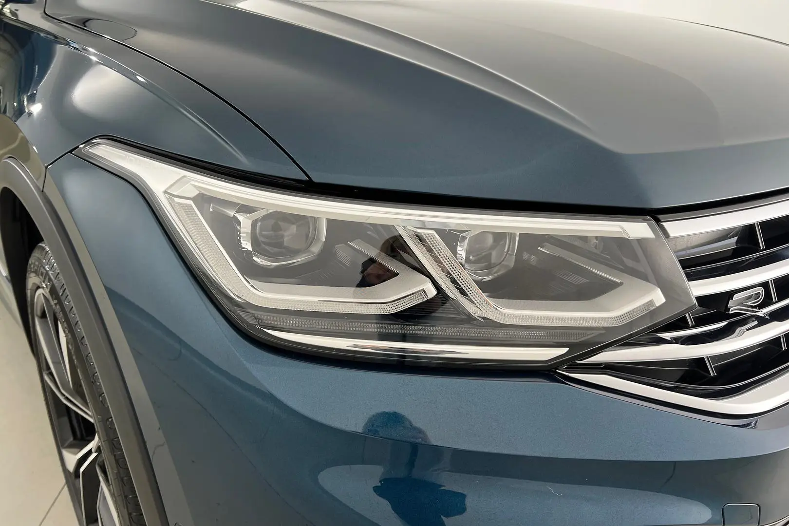 2023 Volkswagen Tiguan Gallery Image 18
