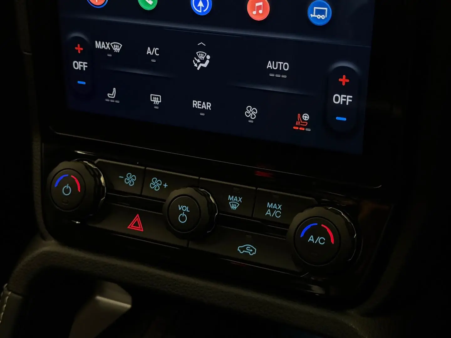 2024 Ford Everest Gallery Image 24