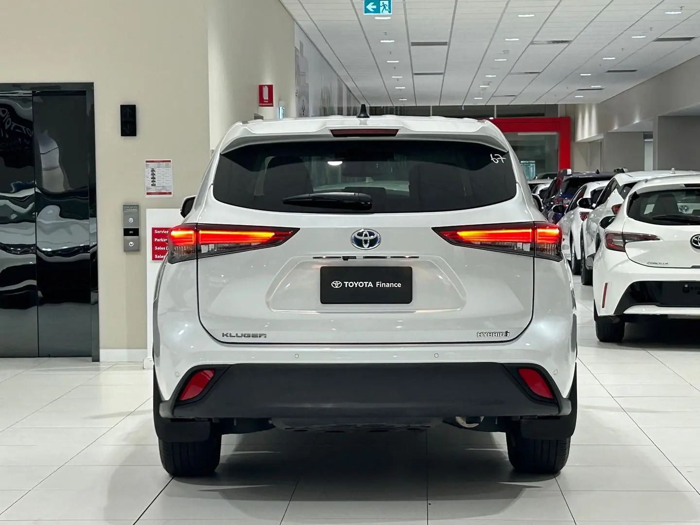 2023 Toyota Kluger Gallery Image 9