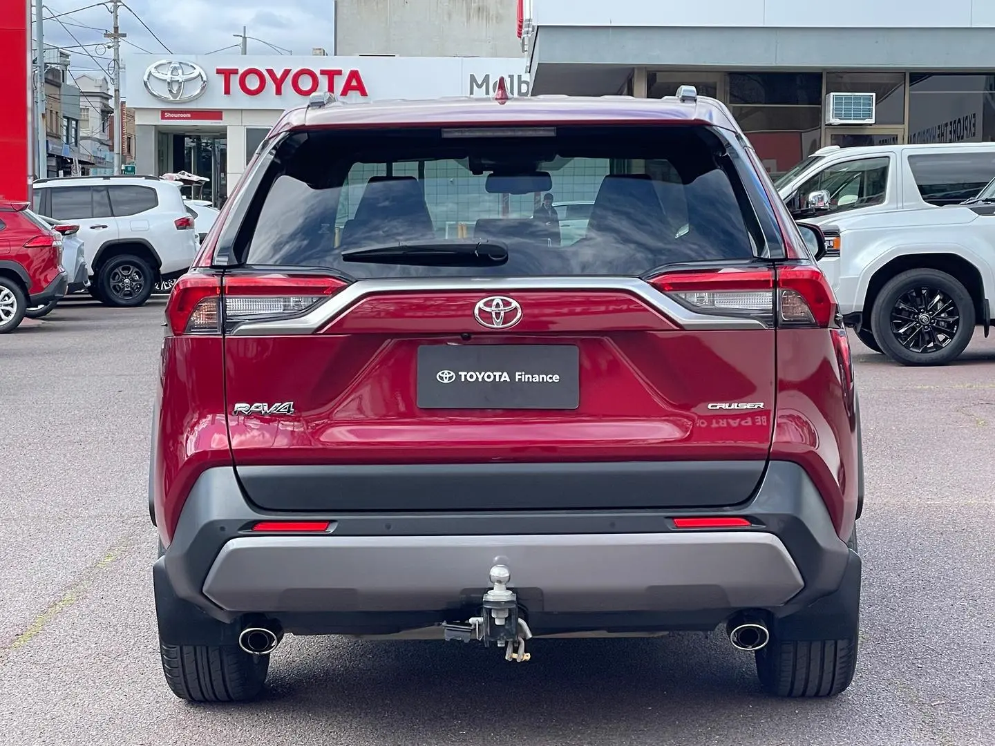 2019 Toyota RAV4 Gallery Image 6