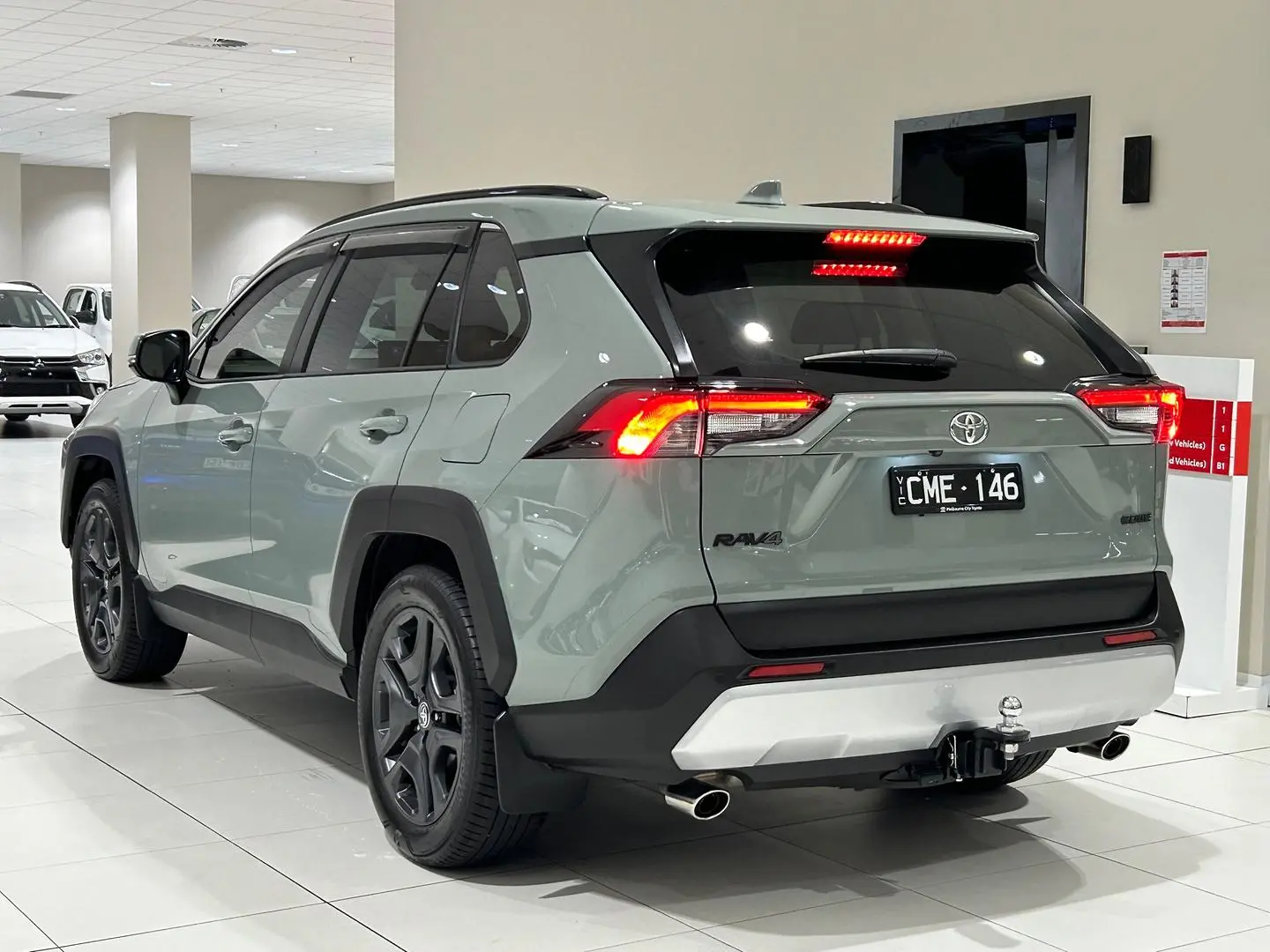 2023 Toyota Rav4 Gallery Image 8