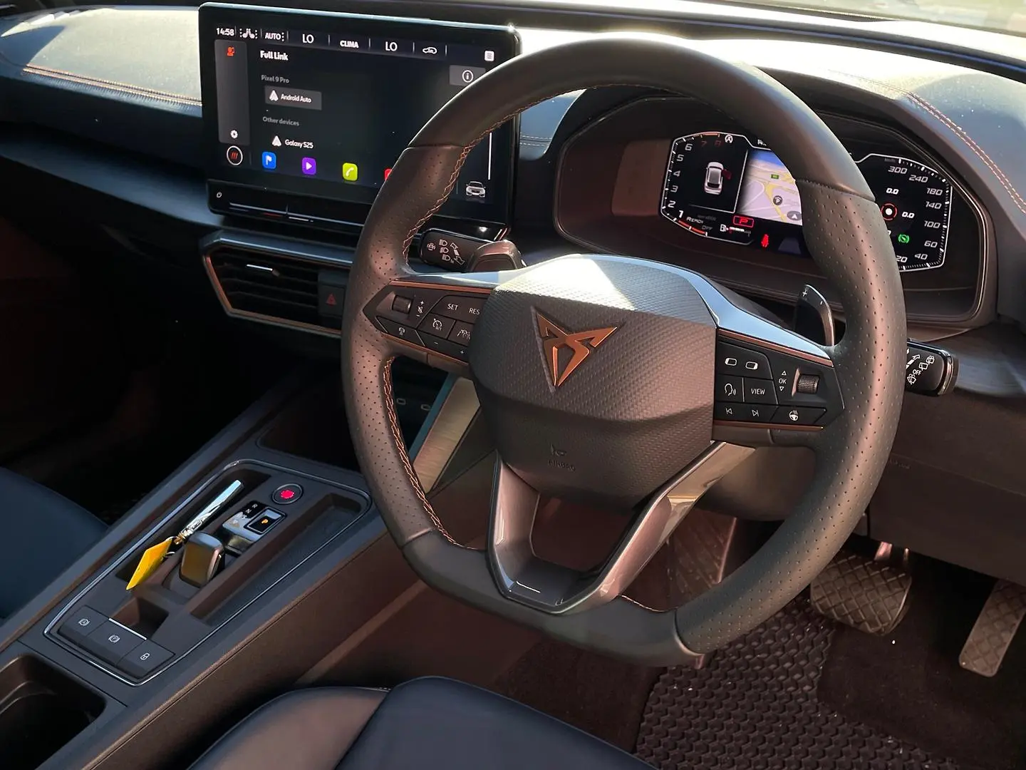 2024 CUPRA Leon Gallery Image 11