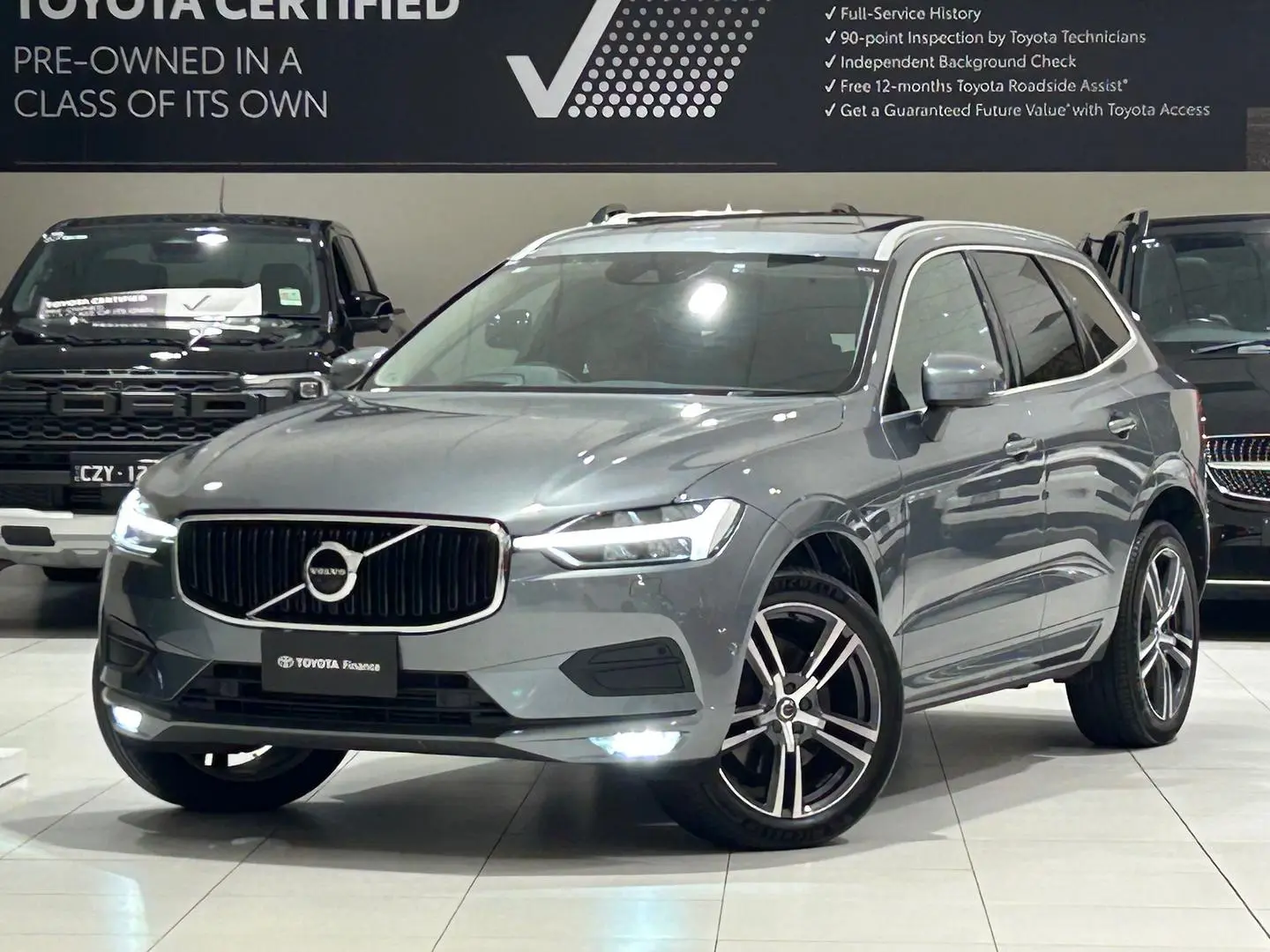 2020 Volvo XC60 Gallery Image 5