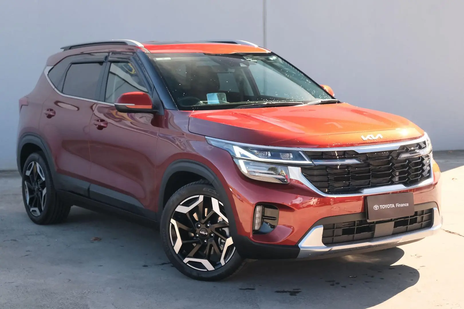 2023 Kia Seltos Gallery Image 1