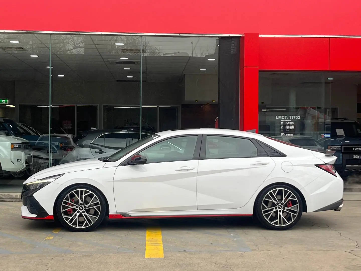2022 Hyundai i30 Gallery Image 10