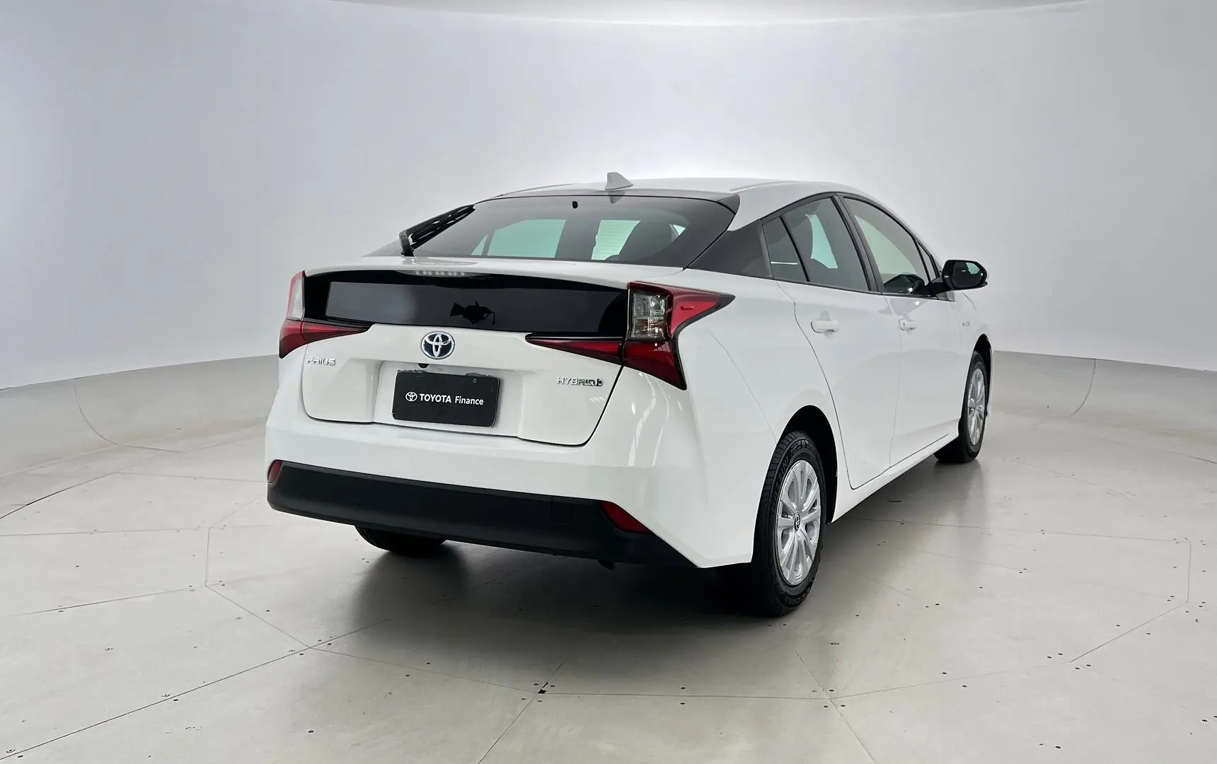 2021 Toyota Prius Gallery Image 6