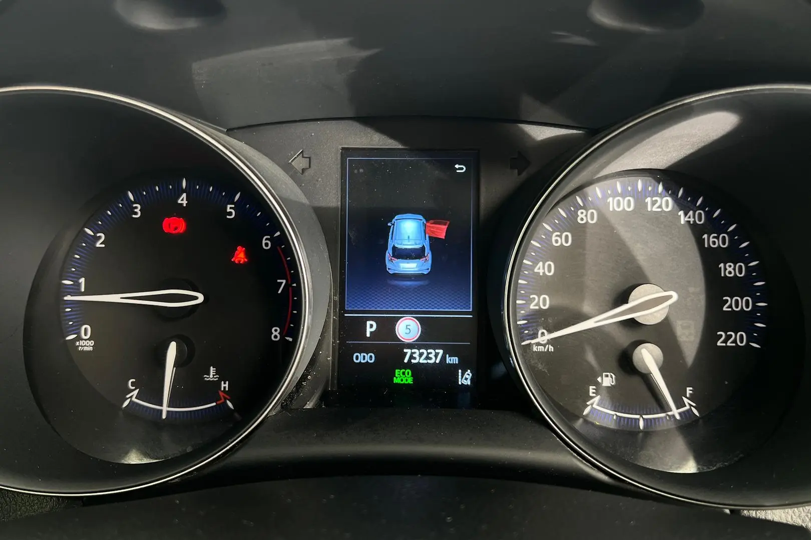2023 Toyota C-HR Gallery Image 18