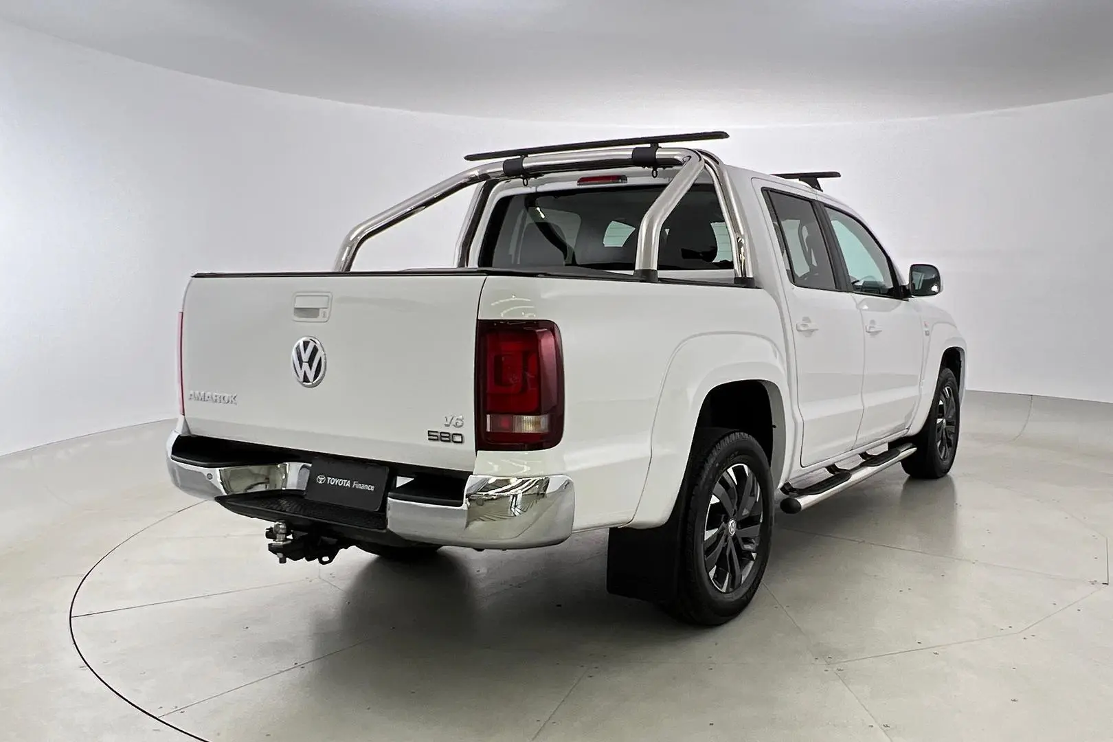 2022 Volkswagen Amarok Gallery Image 6