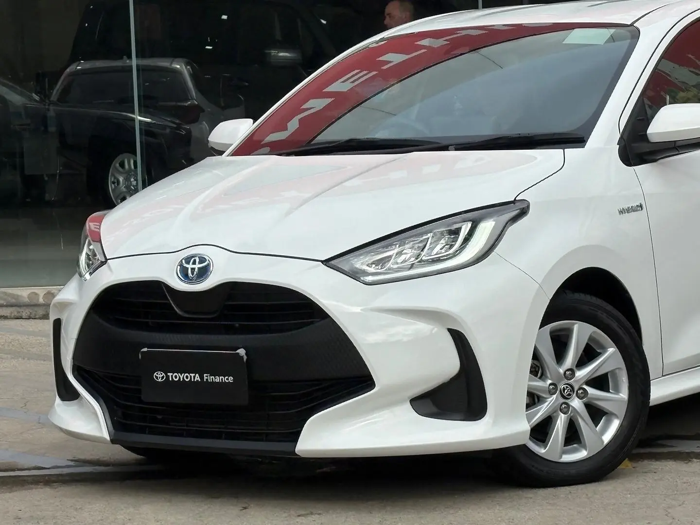 2022 Toyota Yaris Gallery Image 6