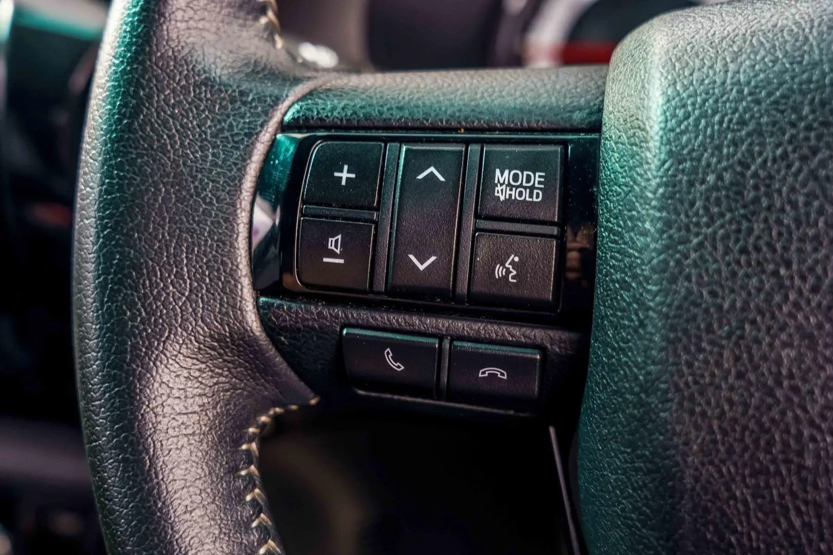 2018 Toyota Hilux Gallery Image 12