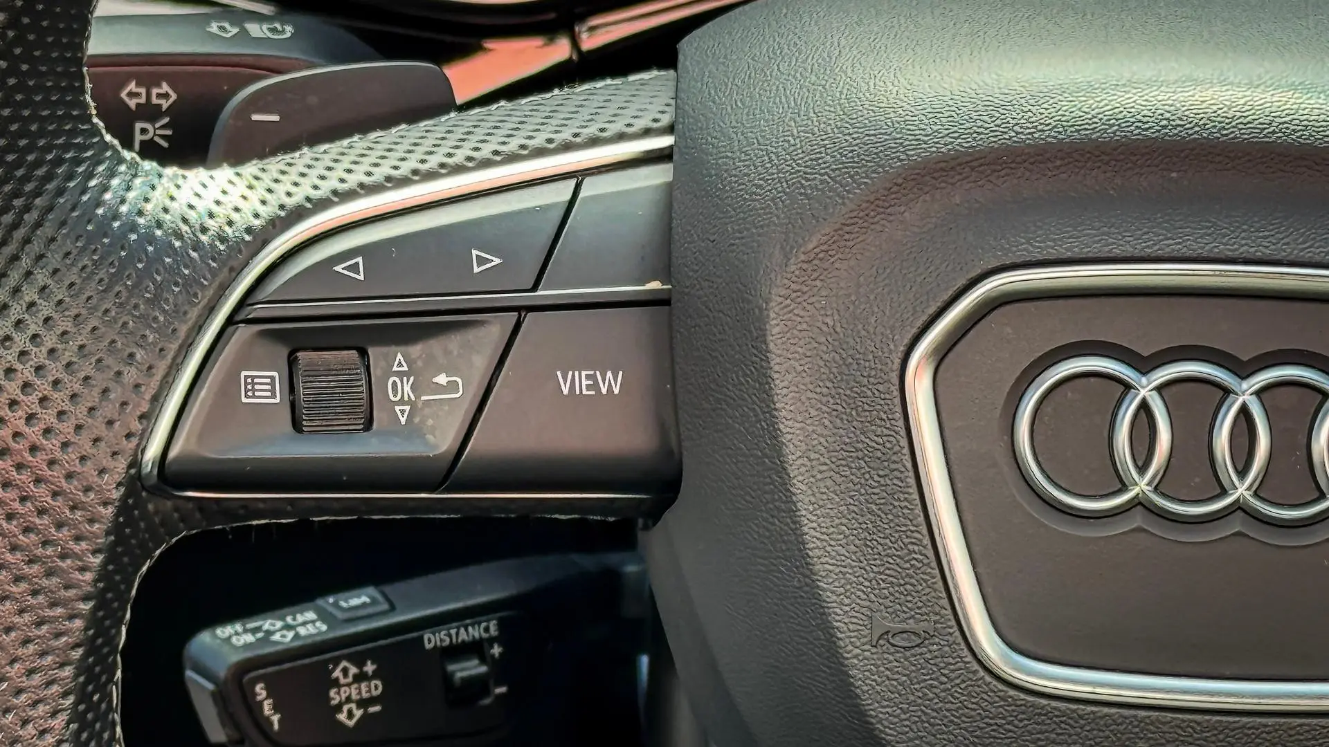 2021 Audi SQ7 Gallery Image 31