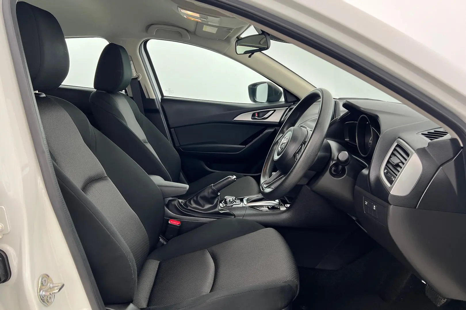 2018 Mazda 3 Gallery Image 11