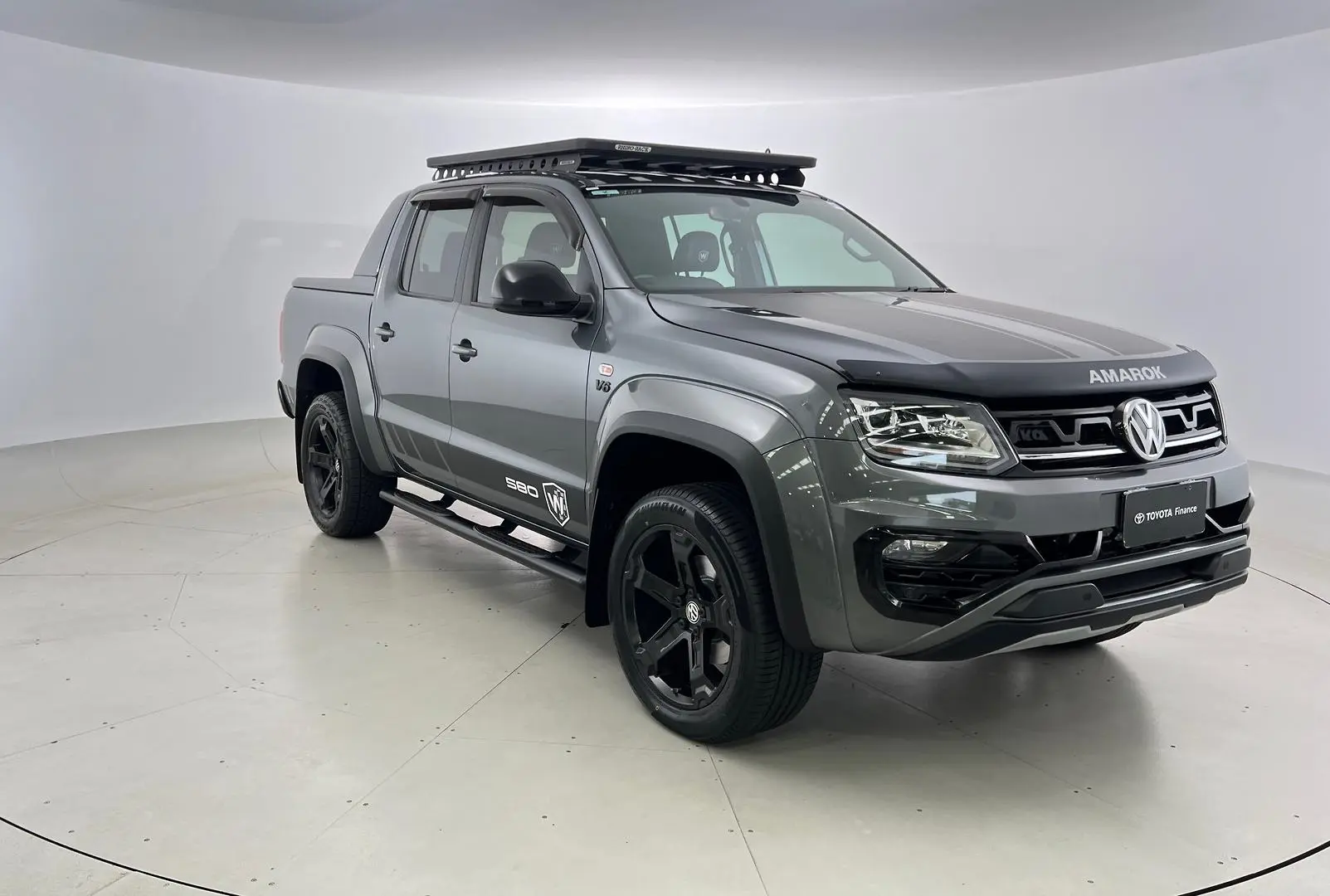 2021 Volkswagen Amarok Gallery Image 1