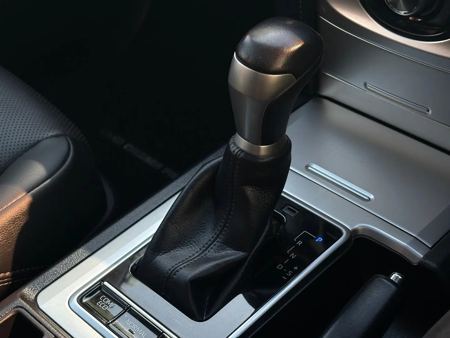 2022 Toyota Landcruiser Prado Gallery Image 26