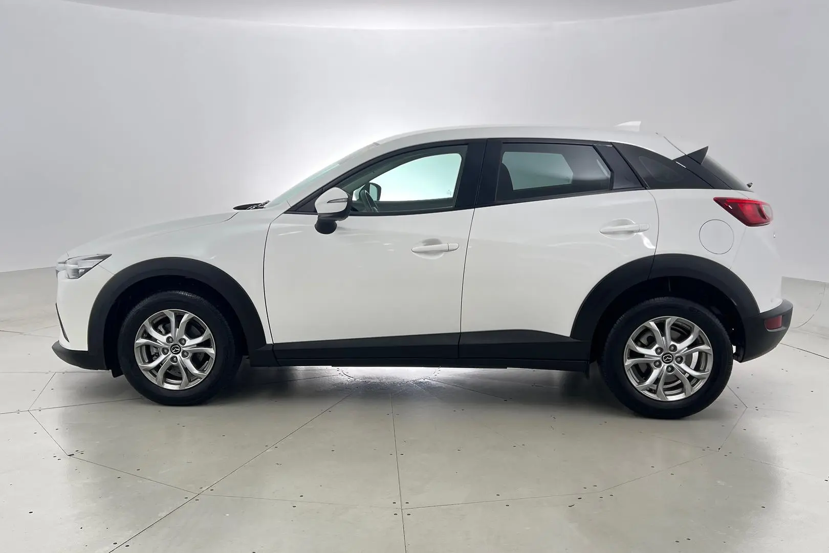 2016 Mazda CX-3 Gallery Image 8