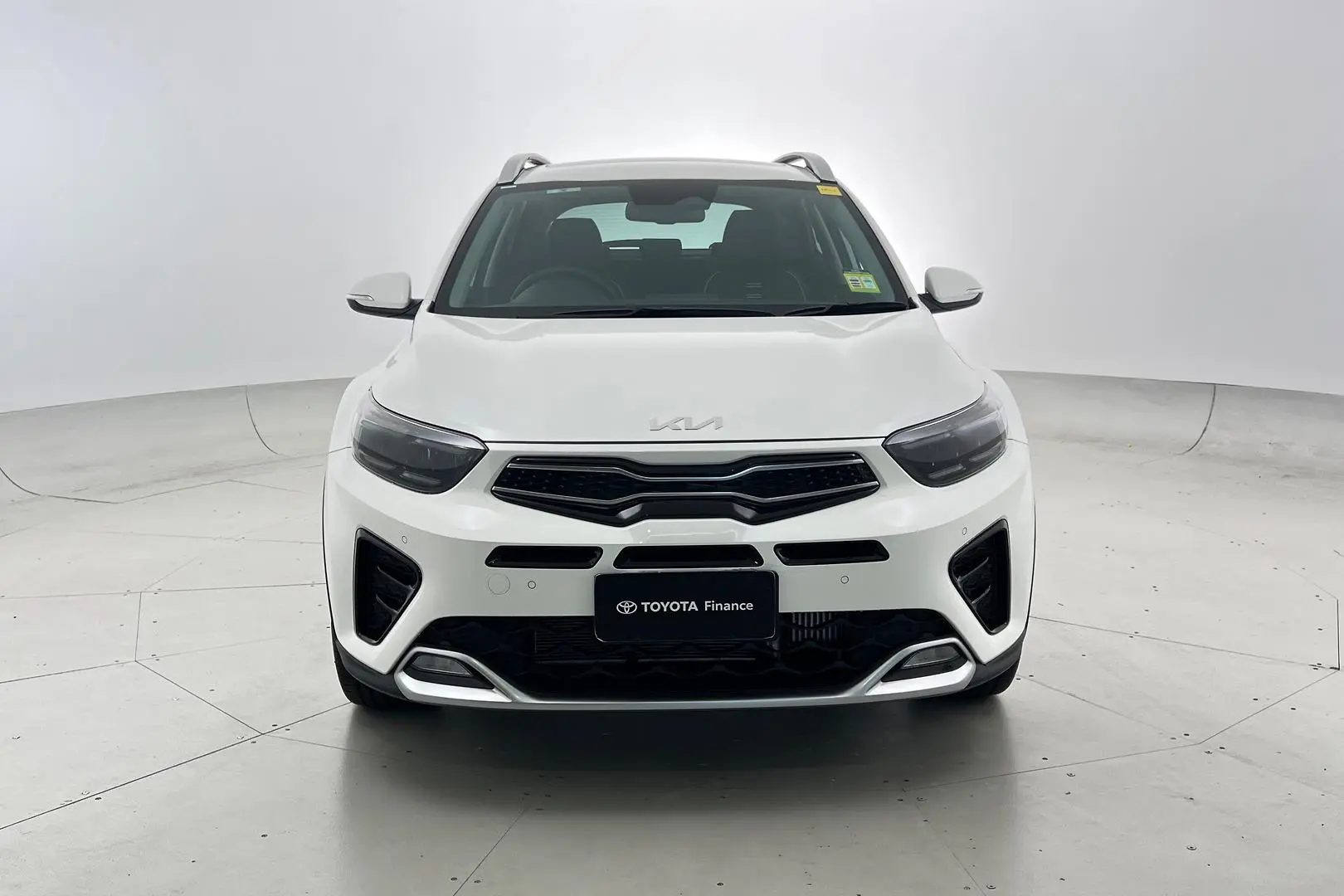 2024 Kia Stonic Gallery Image 10