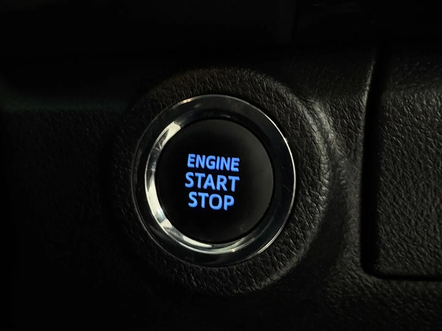 2022 Toyota Hilux Gallery Image 26