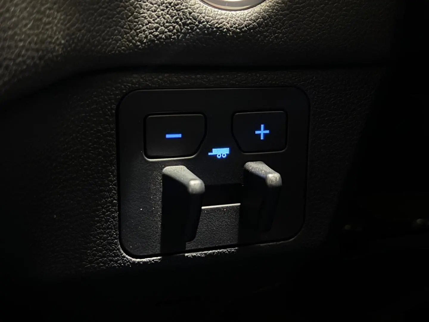 2023 Toyota Tundra Gallery Image 29