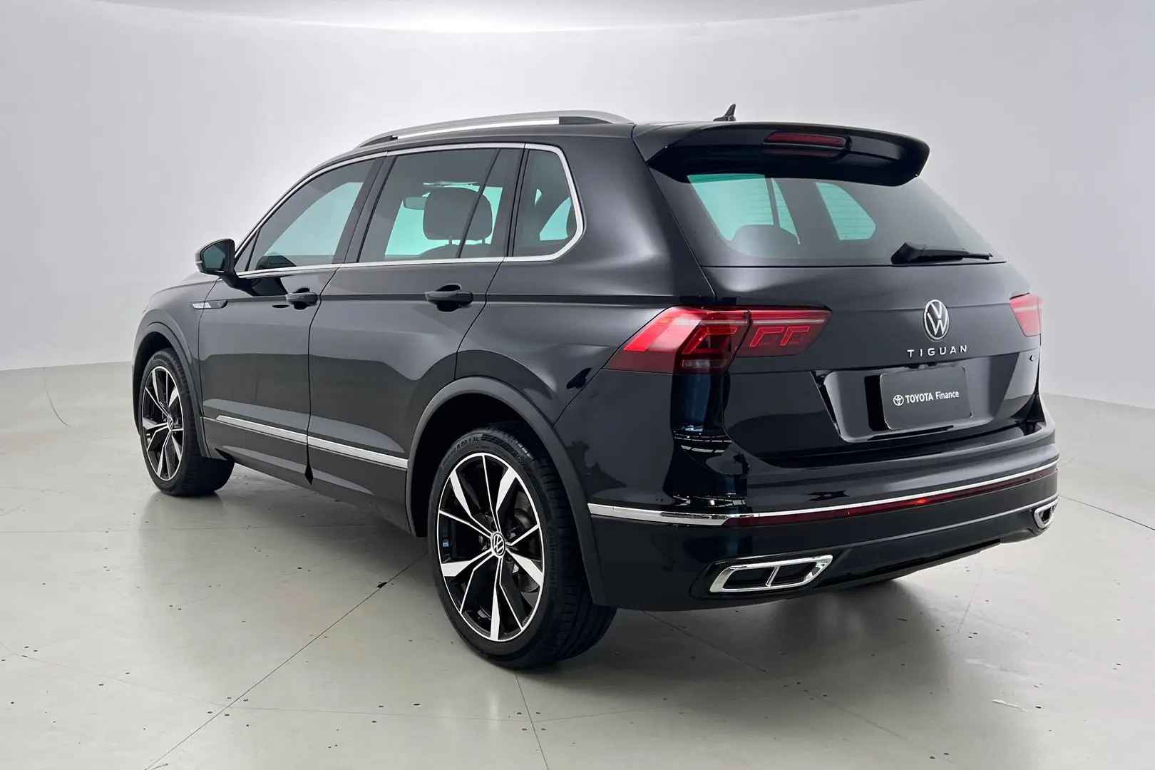 2024 Volkswagen Tiguan Gallery Image 7