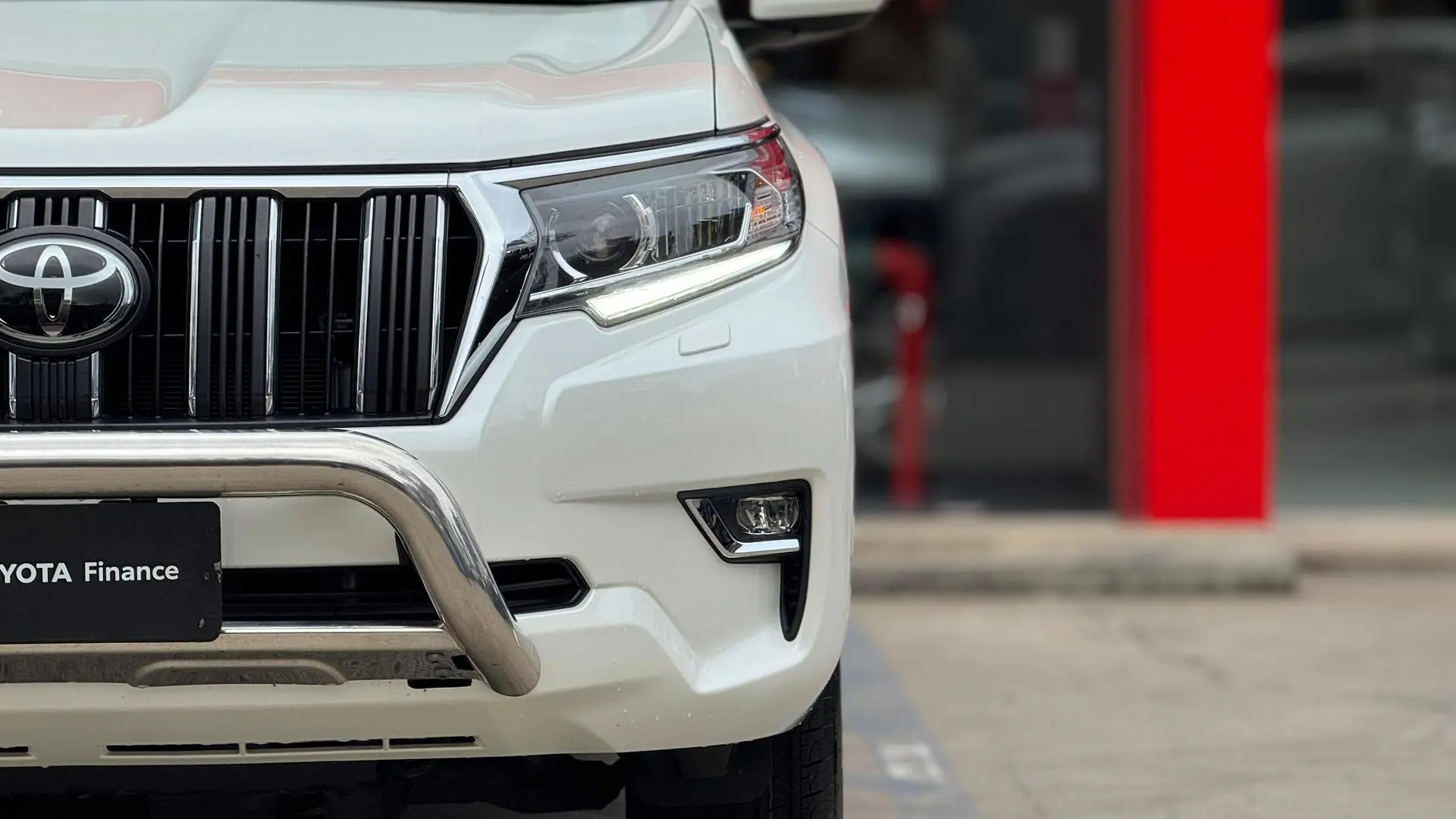 2022 Toyota Landcruiser Prado Gallery Image 12