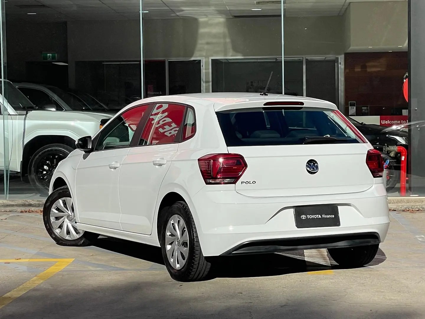 2020 Volkswagen Polo Gallery Image 10
